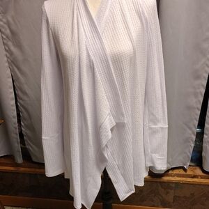 Elegant White Women's Tunic Top